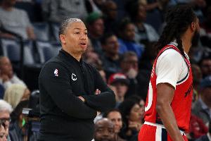 今天有快船侠！公牛加时力克勇士 助快船稳住西部第八位置！_24直播网