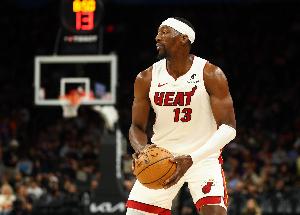 解说：科比81分含金量更高更震撼 但阿德巴约青史留名时机难堪_24直播网