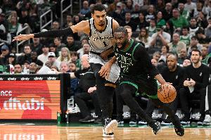 塔图姆：不认同杰伦·布朗被驱逐的判罚 这可是全美直播的角逐_24直播网