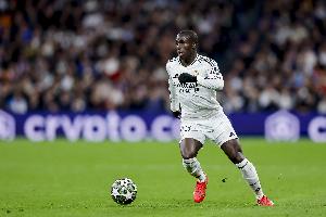 科贝：皇马后卫门迪右腿腿筋受伤，，起源预计至少需要休战一周_24直播网