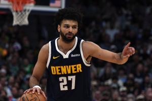 Skip：穆雷犯满&全场投篮14中1 很难象他此前有比今天更糟的体现_24直播网