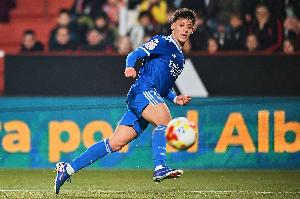 石破天惊！居莱尔距离球门68米远射破门，，，，追平西甲历史纪录_24直播网