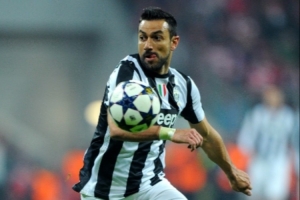 夸利亚雷拉：米兰若击败拉齐奥意甲争冠悬念重启 没劳塔罗影响大_24直播网