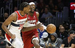 奥尼尔：许多人说阿德巴约刷纪录 但若有时机创立历史他就该去做_24直播网