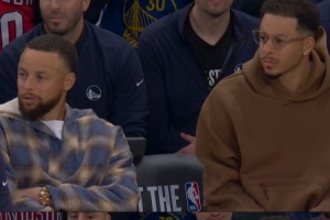 ?库里玩笑：我和克莱是”水花兄弟“ 我和赛斯是“康复兄弟”_24直播网