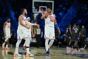 翻过来了！尼克斯第三节38-26净胜勇士12分反超 最多落伍21分_24直播网