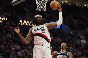 开拓者背靠背客战篮网 罗威&克雷伊奇不打 杨瀚森因下放混音缺阵_24直播网