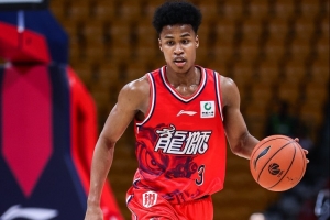 广州队主教练：彰华非平时训练很受苦 我应该给他更多的上场时间_24直播网