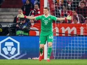 记者：乌尔比希将首发出战对阵亚特兰大的次回合角逐_24直播网