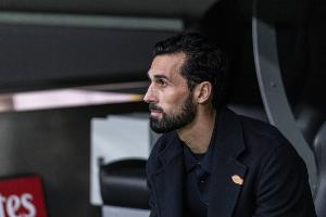 单届欧冠镌汰赛双杀穆里尼奥+瓜迪奥拉，，，，，阿韦洛亚是教练首人_24直播网