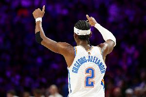 货真价实！SGA下半场28分&全场怒轰40分4断 一连第129场得分20+_24直播网