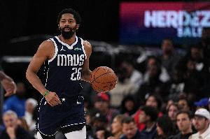 本赛季曾在欧洲打球！媒体人：有CBA北区球队询价丁威迪_24直播网