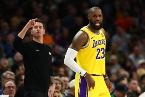 距历史进场数第一仅差2场。。。。±椎峡送嫘Γ赫材匪箍创吐加械阕运絖24直播网