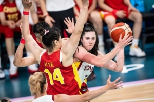 女篮也需要找归化吗？？？？_24直播网