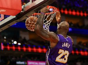 詹姆斯今日真实掷中率高达97.9% 生涯第二高 最高是101.8%_24直播网