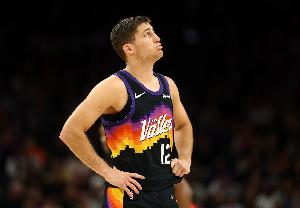 是真的准！吉莱斯皮13投7中&三分11中6 空砍24分6助2断_24直播网