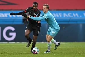 德天空：药厂中卫塔普索巴妄想今夏转会，，，，，目的是加盟英超_24直播网