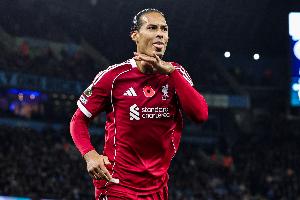 范戴克利物浦生涯265场英超均是首发，，，，，，创赛事历史非门将球员纪录_24直播网