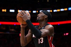 斯波：阿德巴约该入选最佳阵容 他在进攻端肩负了更多的责任_24直播网