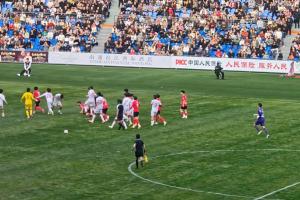 热身赛变全武行！今日南通vs海港U21，，，，，，两队场上斗殴+多人拳脚相向_24直播网