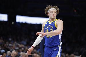 科尔：当波杰姆过多持球时就容易出问题 你会看到他陷入贫困_24直播网