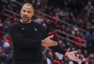 火媒盘焚烧箭本赛季输过的弱队：国王&独行侠2次 鹈鹕 爵士_24直播网