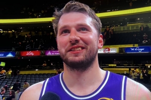 竣事6连客！东契奇：很想回家 虽然路途遥远但我已经迫缺乏待了_24直播网