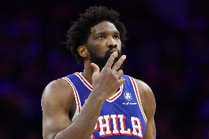 返厂升级？？？？恩比德缺阵13场复出后首节9中6砍15分 三分3中3_24直播网