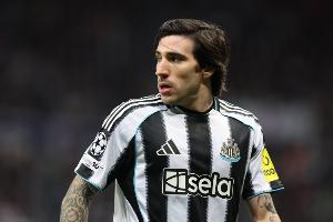 罗马诺：托纳利很难加盟尤文，，，，，阿森纳、曼联和曼城均有意引进他_24直播网