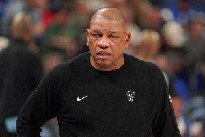 里弗斯：马刺后卫群的实力在全同盟数一数二 再加上文班更强了_24直播网