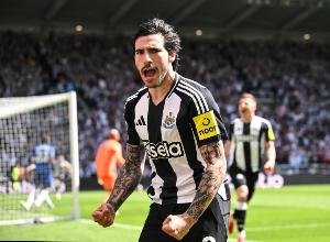 罗马诺：托纳利在曼联引援名单前线，，，，球员对转会抱开放态度_24直播网