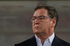 波兰主帅：我们和瑞典势均力敌，，，，，，希望莱万能比他们多进一个球_24直播网