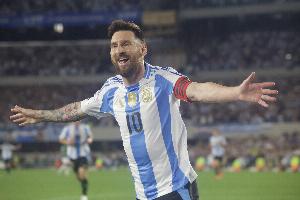 斯卡洛尼：我以为梅西打进1000球不会有任何问题_24直播网