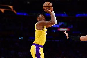 锦上添花！八村塁第三节拿到7分 三节7中5孝顺12分_24直播网