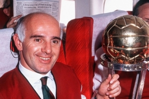 米兰官方祝萨基80岁生日快乐：永远走在时代前沿的刷新者_24直播网