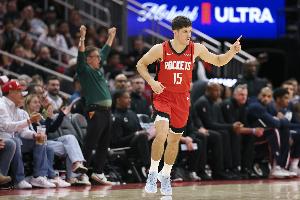 这样下去唯一的问题：年度第六人 谢泼德追不上马刺的凯尔登了_24直播网