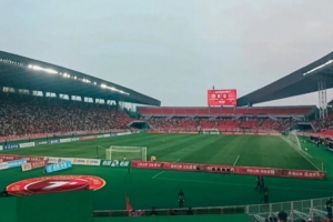 若张稀哲本轮登场。。。。，将以350次联赛进场并排队史第二_24直播网