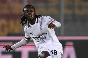 斯基拉：民主刚果希望征召米兰外租中场邦多加入天下杯_24直播网