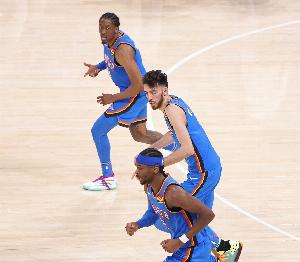 皆大欢喜！雷霆本场15人所有登场&14人有得分 最少进场时间8分钟_24直播网