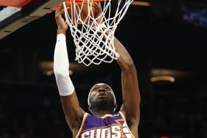 得吃得喝！马威首节7分钟4投4中砍下10分4板3断 正负值+17_24直播网