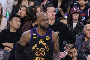 雷迪克：詹姆斯明天有希望出战对阵太阳的角逐_24直播网