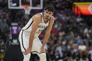 太烂！篮网主力多人缺阵 半场全队投篮45中14&三分19中4仅得37分_24直播网