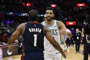 锁定东四~次轮避开绿军至关主要 哈登防守短板使骑士极端依赖进攻_24直播网