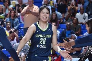 自由市场谈判开启后飞翼操作盘货：续约奥贡 签下两名小宝竞争者_24直播网