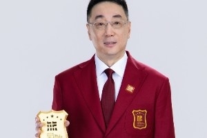 【名人堂定妆照】再次祝贺传奇名宿正式进入中国篮球名人堂！_24直播网