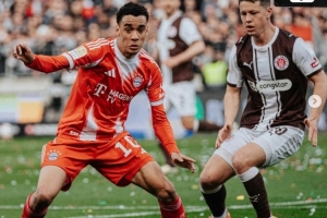 圣保利将帅：输给拜仁不丢人 三粒失球来自个人失误着实不应该_24直播网