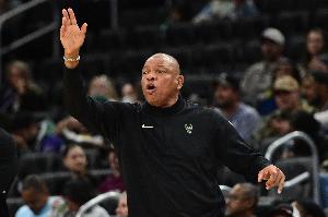 老里：这两年并不如愿 我本可以做得更好 哪怕球员更康健一些_24直播网