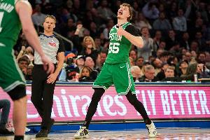 得分皆生涯新高！谢尔曼砍下30分7板7助2断 哈珀砍27分7板4助3断_24直播网