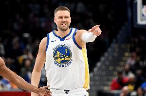 三大阵容？？？波津：我和追梦霍福德可以一起上场 但这是教练组的事_24直播网