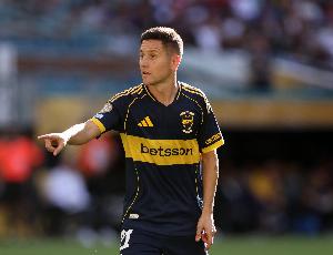 埃雷拉抨击足球网红：这不是足球实质，，，更喜欢爷爷带着孙子去看球_24直播网